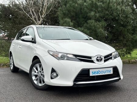 TOYOTA AURIS 1.33 Dual VVT-i Icon Euro 5 (s/s) 5dr