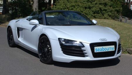 AUDI R8 4.2 FSI V8 Spyder S Tronic quattro Euro 5 2dr