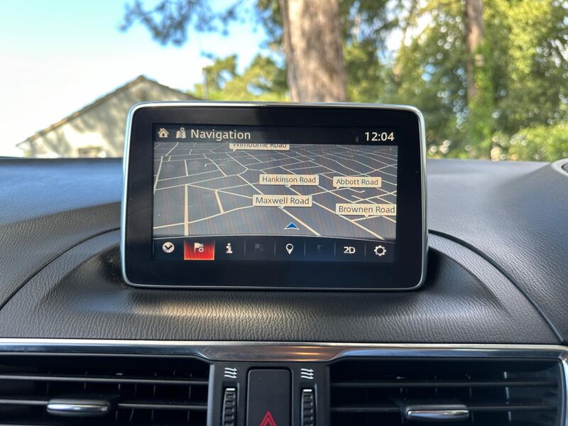 MAZDA MAZDA3