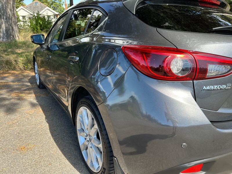 MAZDA MAZDA3