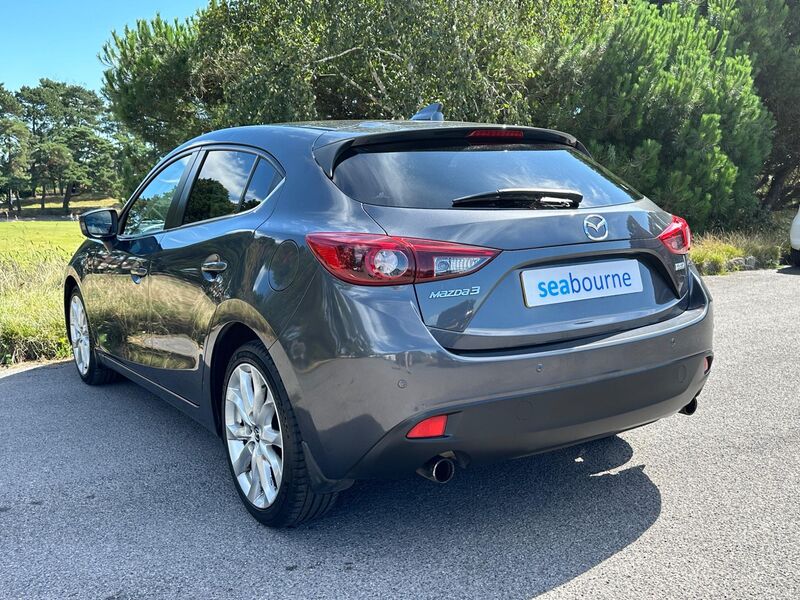 MAZDA MAZDA3