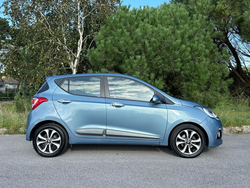 HYUNDAI I10