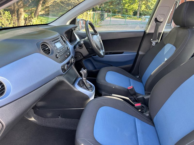 HYUNDAI I10