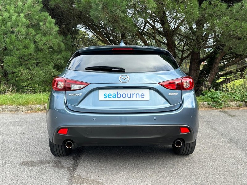 MAZDA MAZDA3