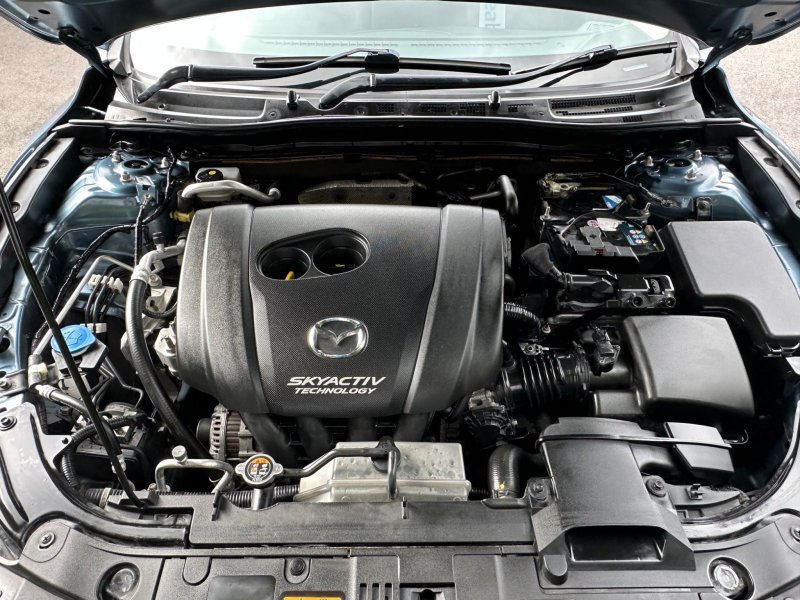 MAZDA MAZDA3