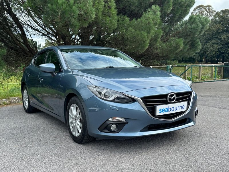 MAZDA MAZDA3