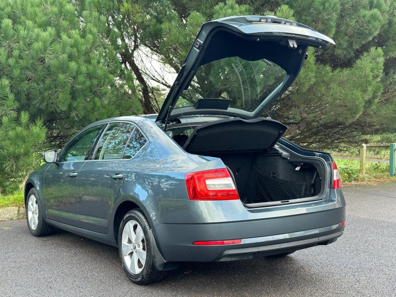 SKODA OCTAVIA