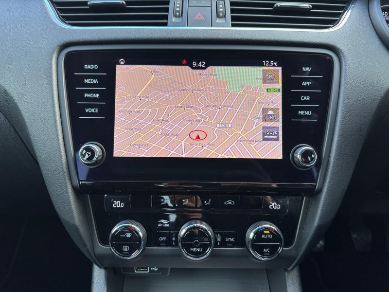SKODA OCTAVIA