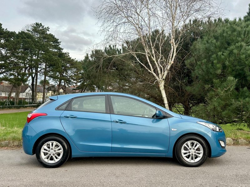 HYUNDAI I30
