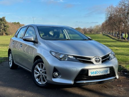 TOYOTA AURIS 1.6 V-Matic Icon Multidrive S Euro 5 5dr