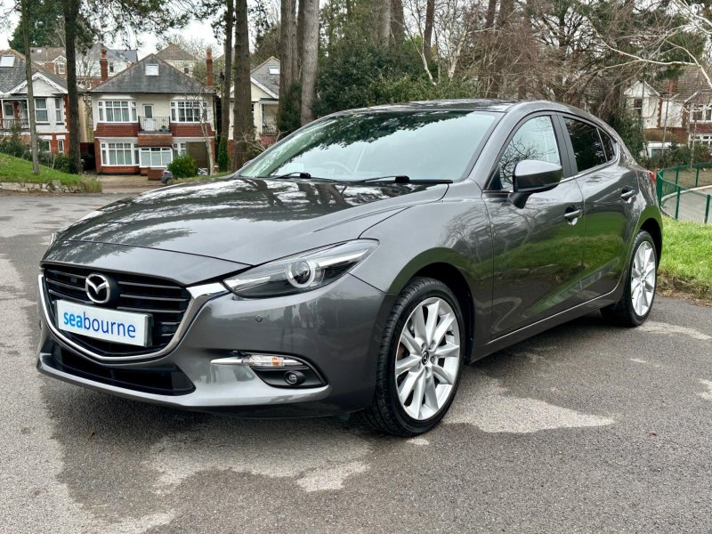 MAZDA MAZDA3