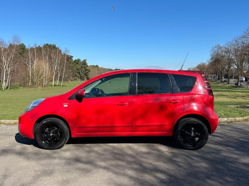 NISSAN NOTE
