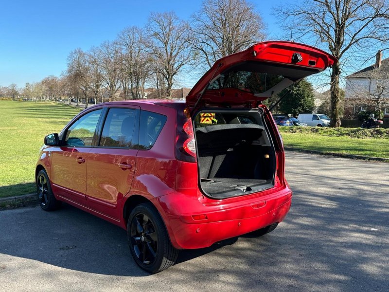 NISSAN NOTE