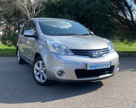 NISSAN NOTE 1.6 16V Tekna Auto Euro 4 5dr